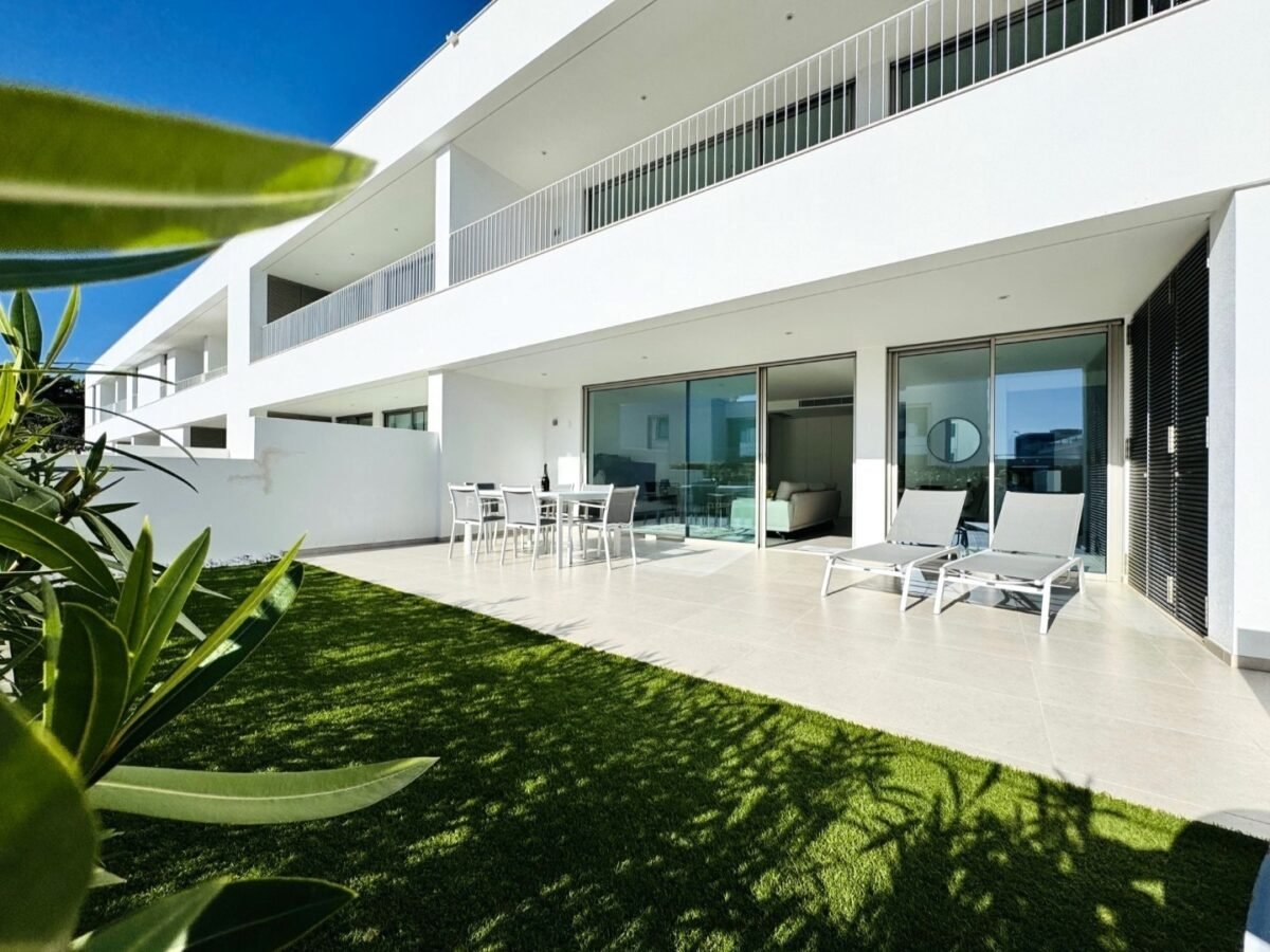 Riva Prime Real Estate Consultants Lagos Algarve